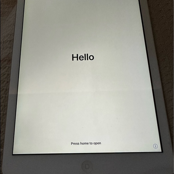 iPad Air 1st gen, silver - Picture 2 of 2